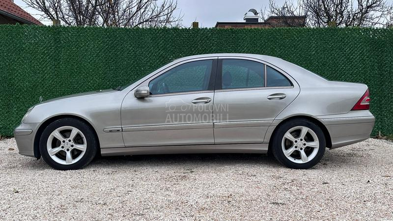 Mercedes Benz C 220 