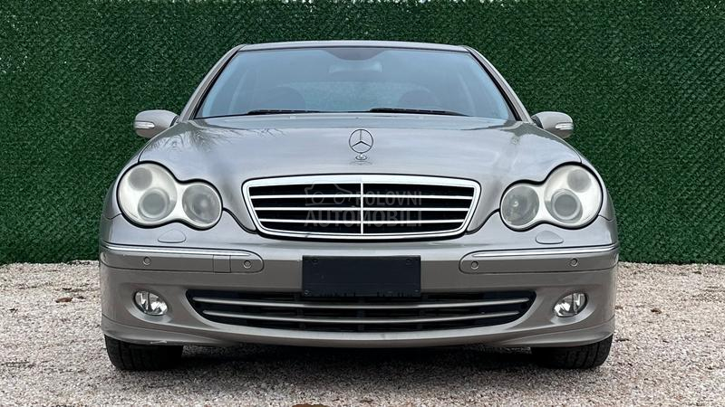 Mercedes Benz C 220 