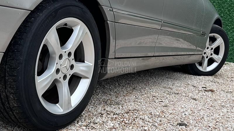 Mercedes Benz C 220 