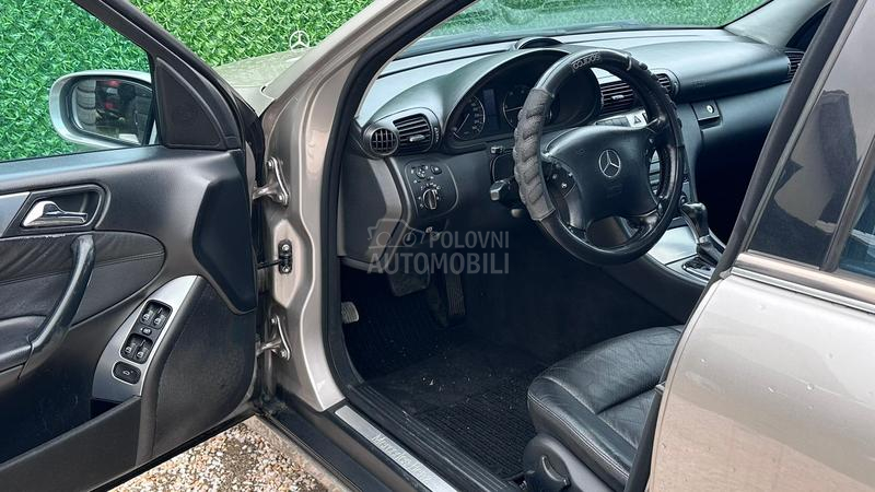 Mercedes Benz C 220 