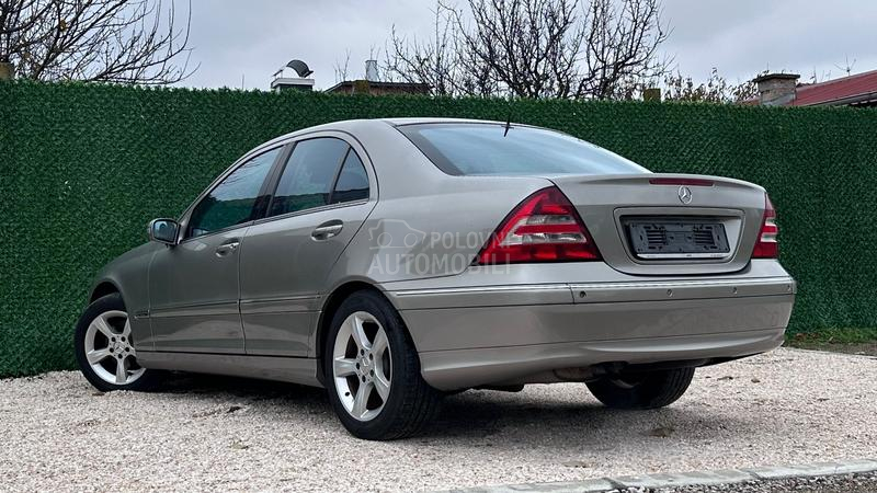 Mercedes Benz C 220 