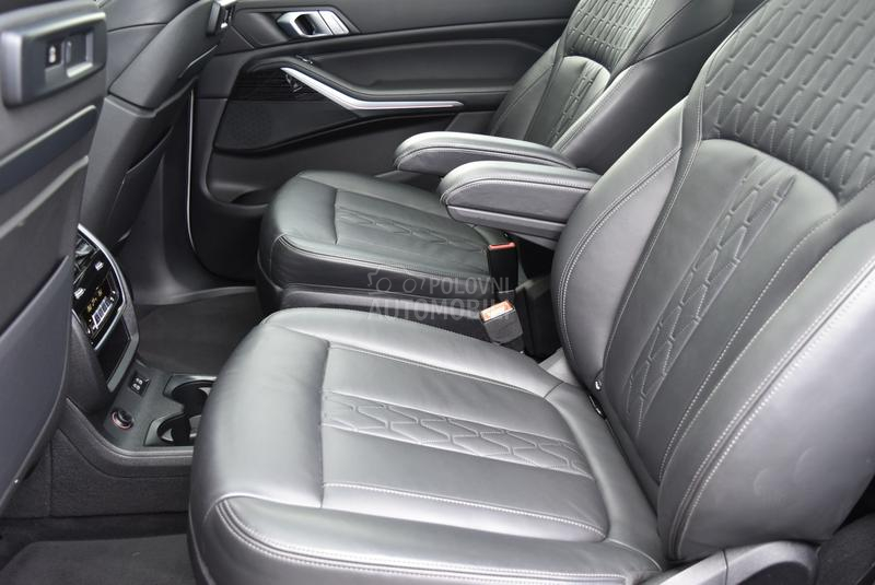 BMW X7 30d xDrive M paket