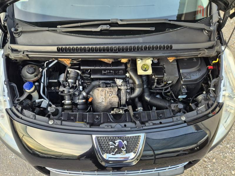 Peugeot 3008 1.6hdi/AUTOM.MENJAČ/