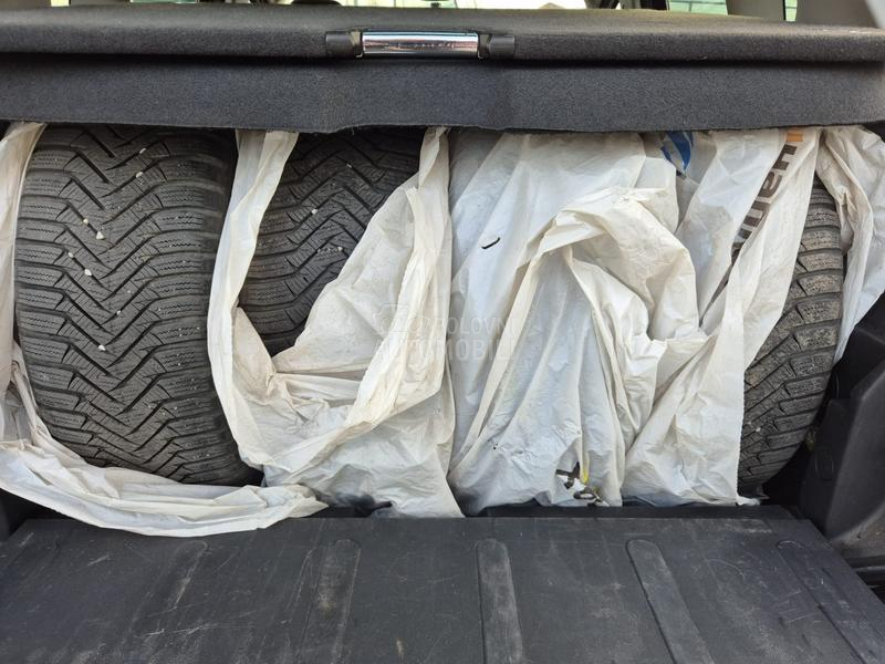 Peugeot 3008 1.6hdi/AUTOM.MENJAČ/