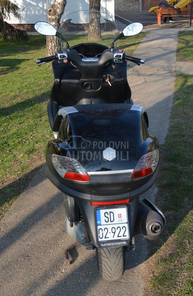 Piaggio MP3