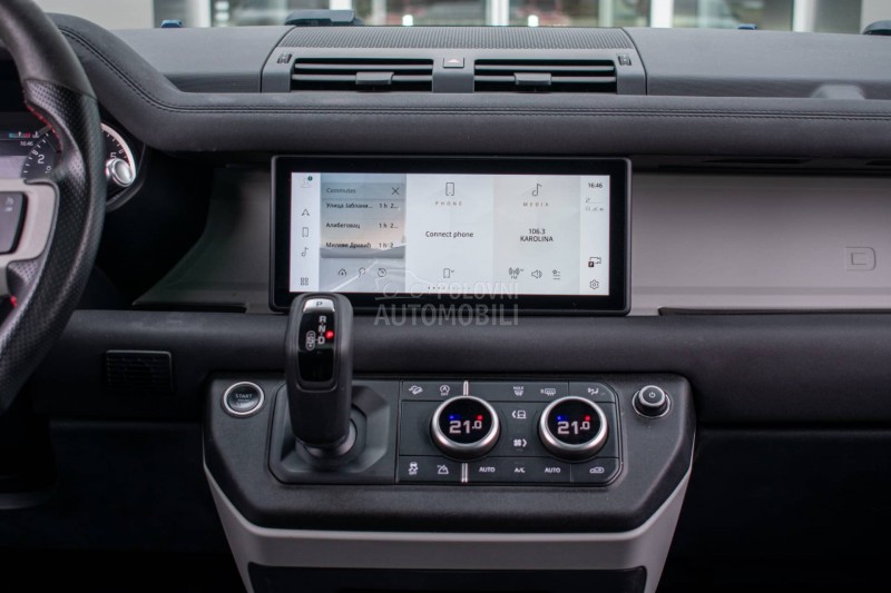 Land Rover Defender 90  P300