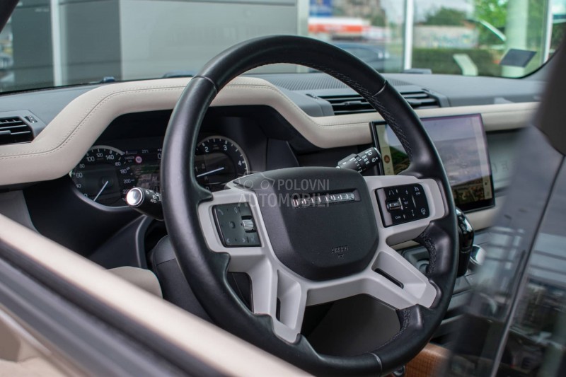 Land Rover Defender SE 250