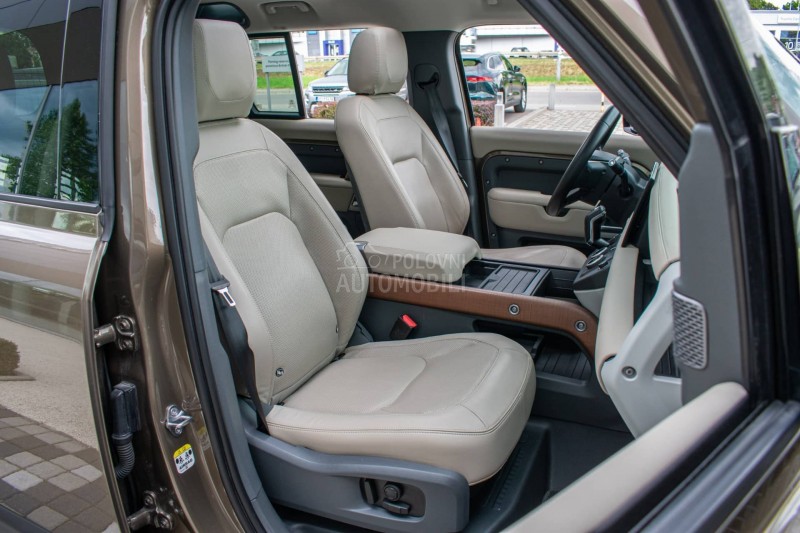 Land Rover Defender SE 250