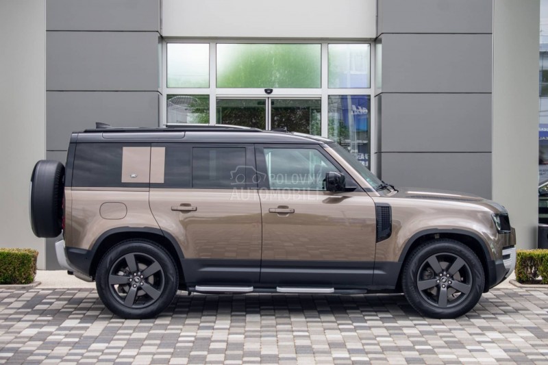 Land Rover Defender SE 250
