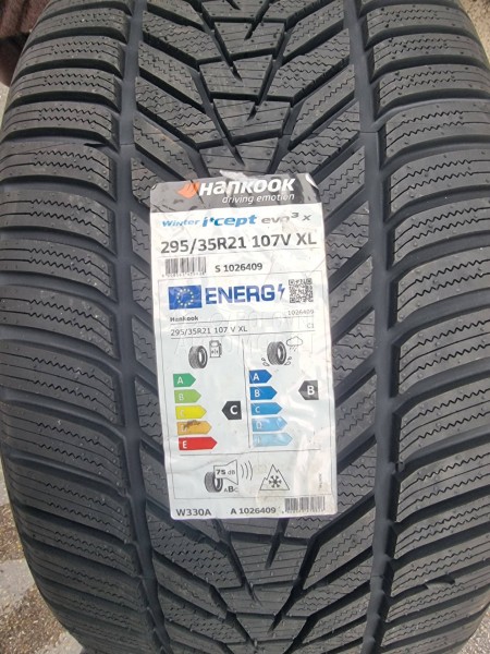Hankook 295/35 R21 Zimska