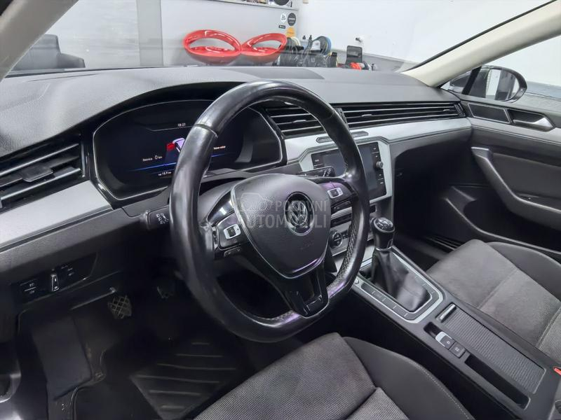 Volkswagen Passat B8 Virtual,pano,led