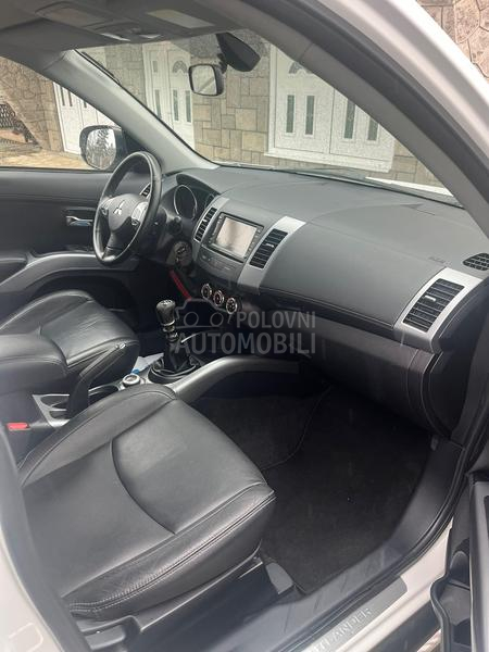 Mitsubishi Outlander 2.2 DiD