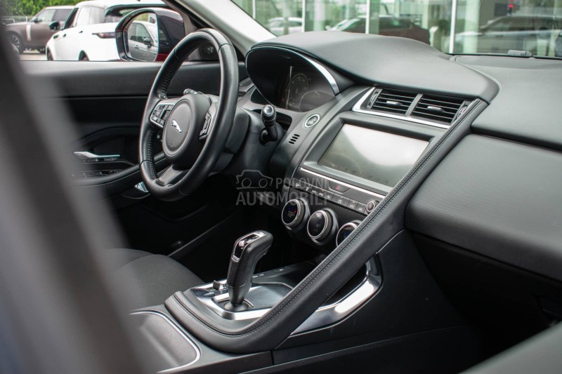 Jaguar E-Pace 