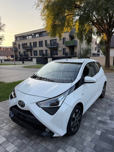 Toyota Aygo 1.0b CH
