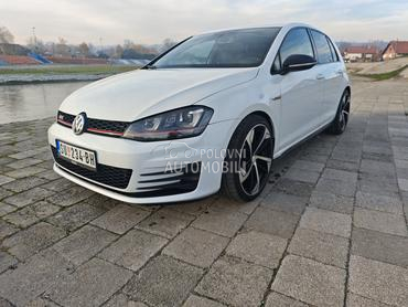 Volkswagen Golf 7 GTi