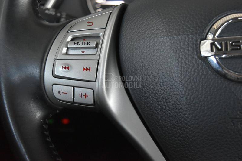 Nissan Qashqai 1.6 dCi AT