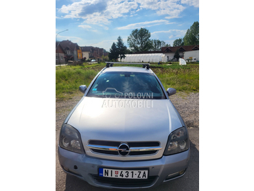 Opel Signum 2.2Dti