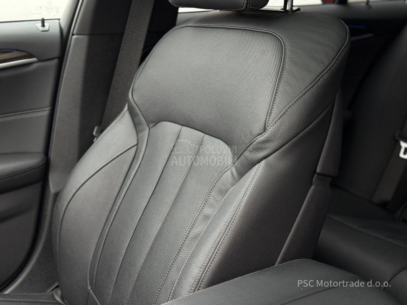 BMW 530 xD/M-Paket/Šiber
