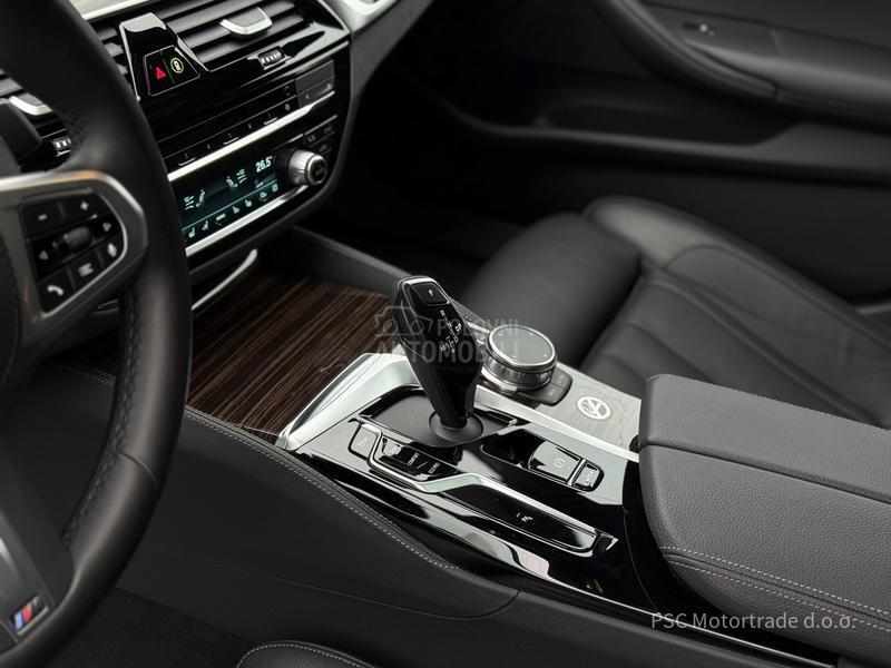 BMW 530 xD/M-Paket/Šiber