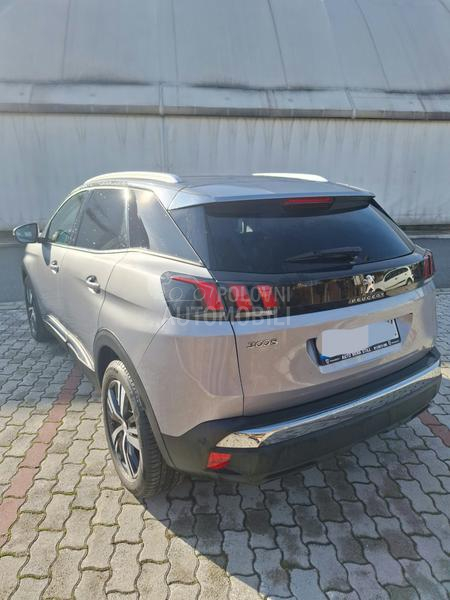 Peugeot 3008 1.5 ALLURE