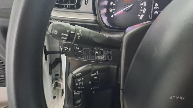 Citroen C3 1.2 PURE NAV LED USB