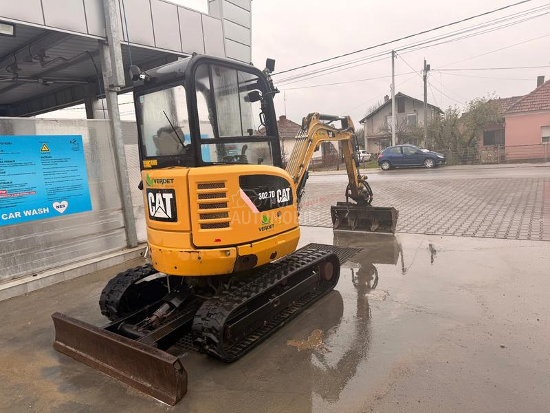 CAT 302.7