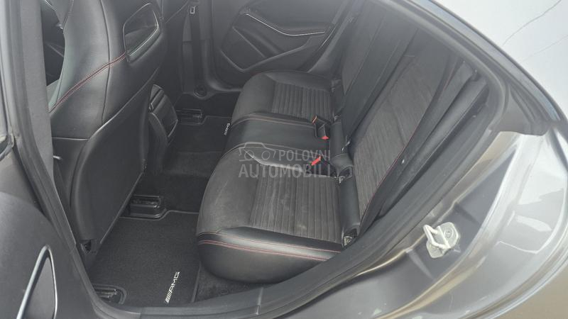 Mercedes Benz CLA 180 AMG LINE