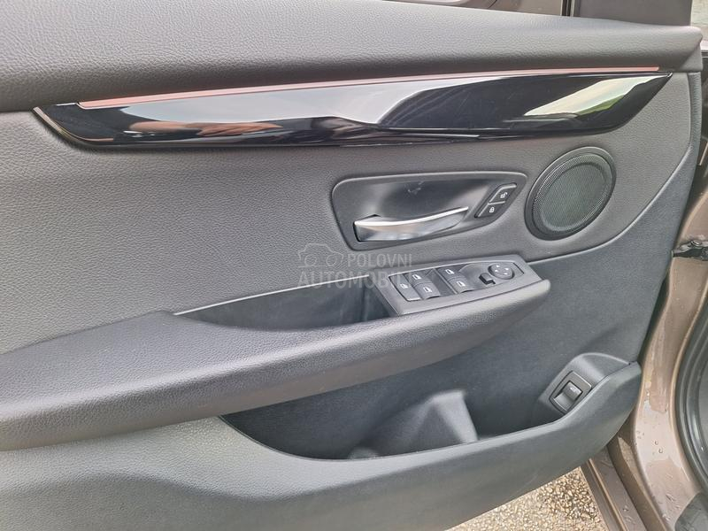 BMW 216 216 GRAND TOURER