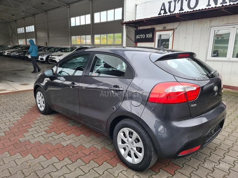 Kia Rio 1.1 CRDI STYLE