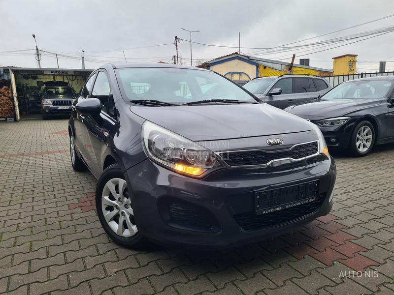 Kia Rio 1.1 CRDI STYLE
