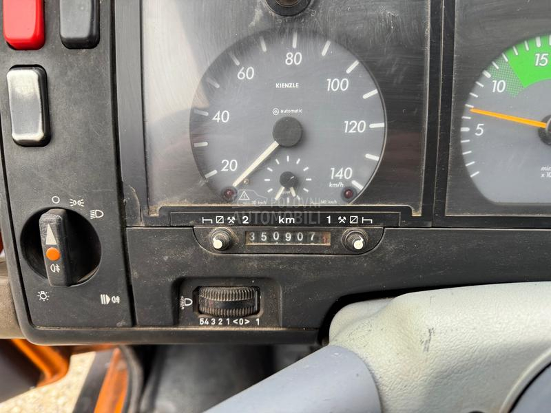 Mercedes Benz VARIO 814 D