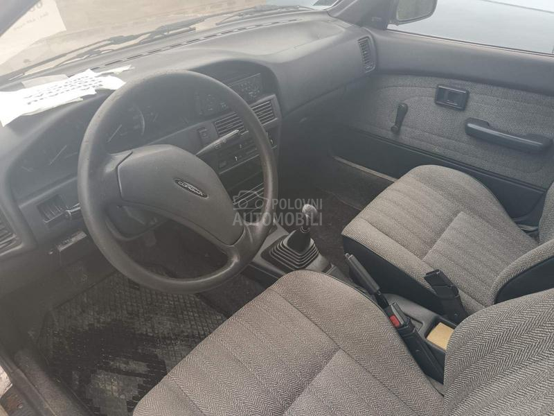 Toyota Corolla 1.3 12v