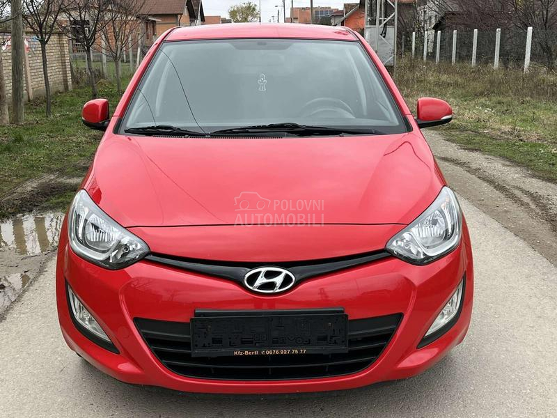 Hyundai i20 1.2Ben TOOP