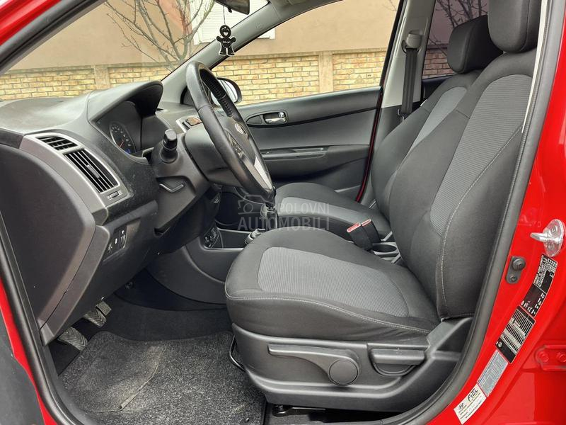 Hyundai i20 1.2Ben TOOP