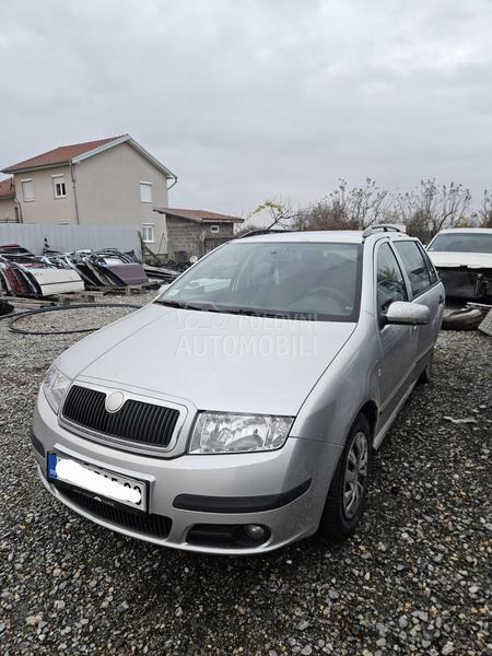 Škoda Fabia 2006. god. -  kompletan auto u delovima