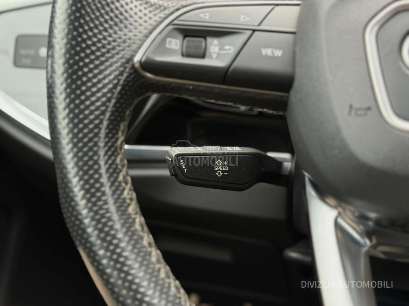 Audi Q3 S-Line/Kamera/Matrix