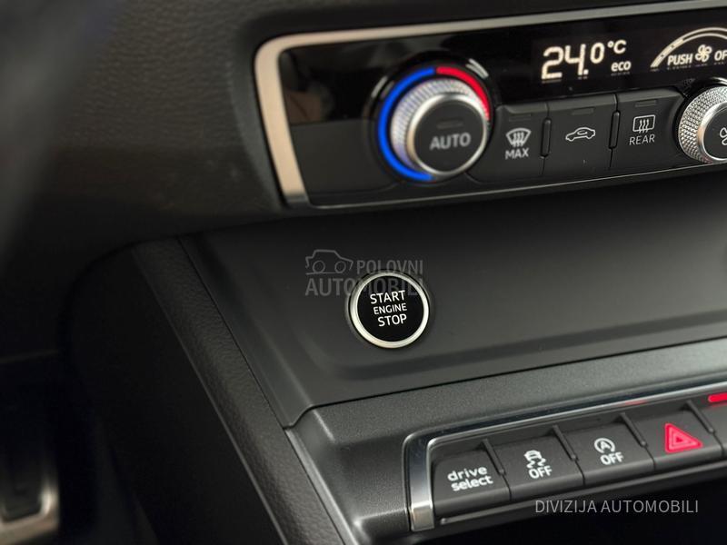 Audi Q3 S-Line/Kamera/Matrix