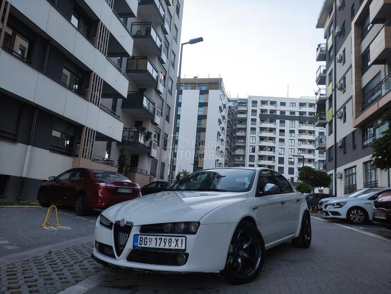 Alfa Romeo 159 2.4 Carbon TI