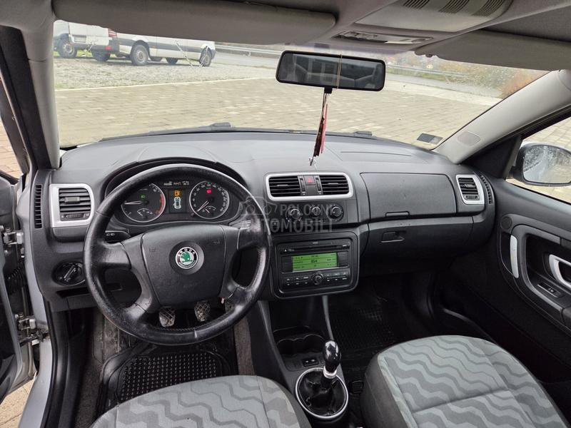 Škoda Roomster 