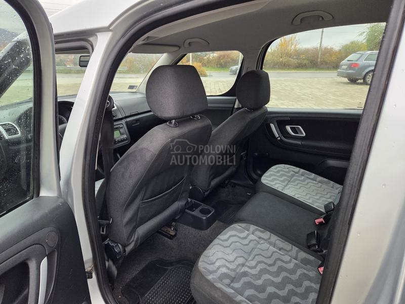 Škoda Roomster 