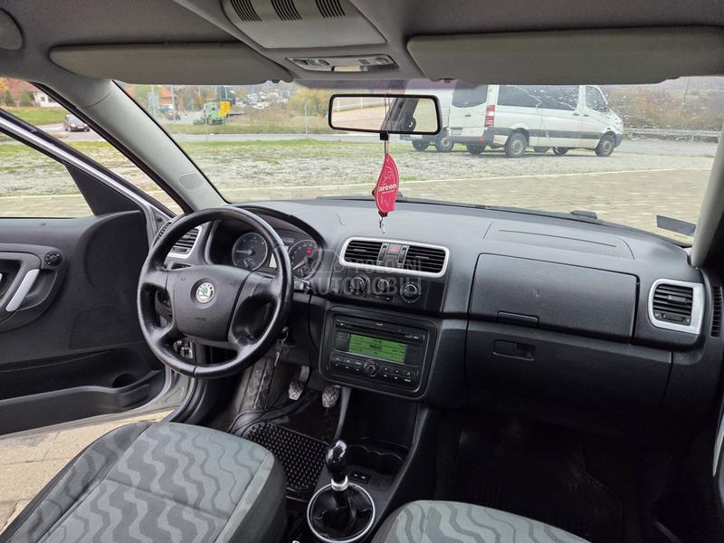 Škoda Roomster 