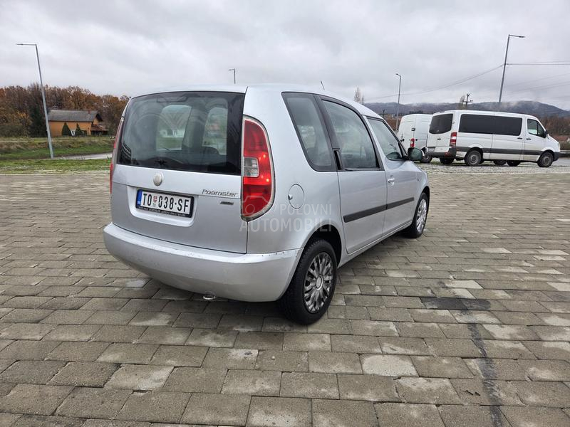 Škoda Roomster 