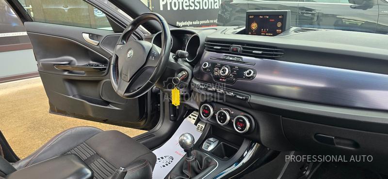 Alfa Romeo Giulietta 2.0JTDm/SPORT/PANO