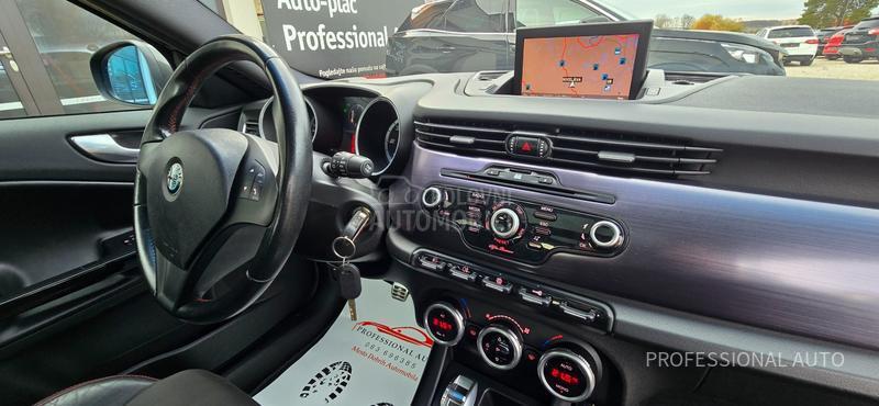 Alfa Romeo Giulietta 2.0JTDm/SPORT/PANO