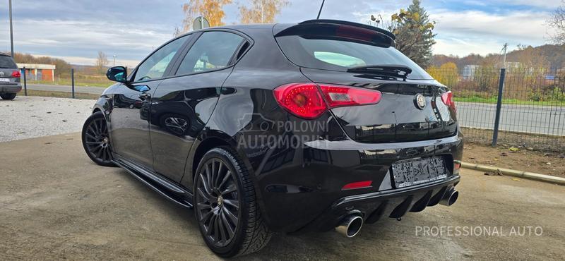 Alfa Romeo Giulietta 2.0JTDm/SPORT/PANO