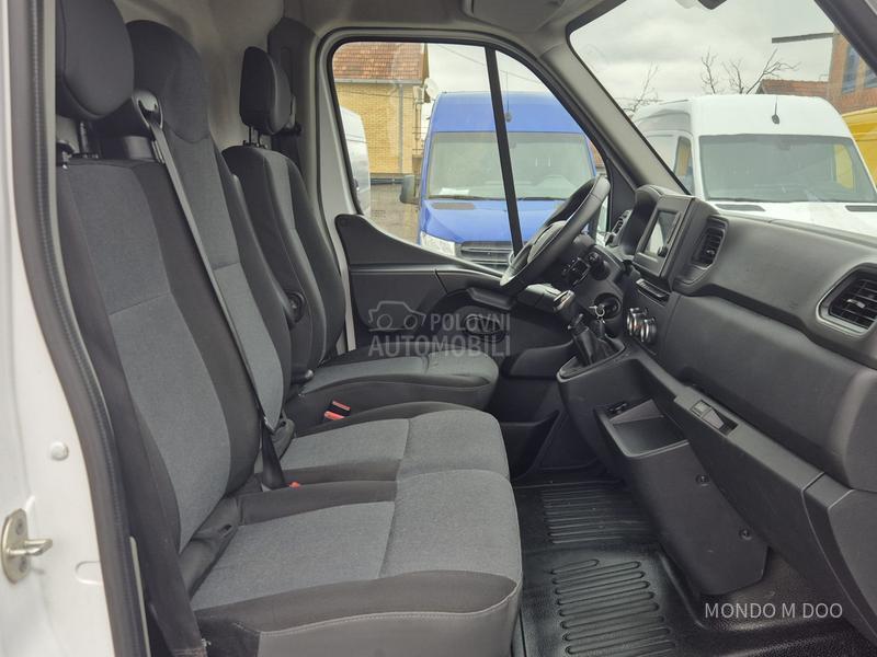 Renault Master 2.3dci L3H2