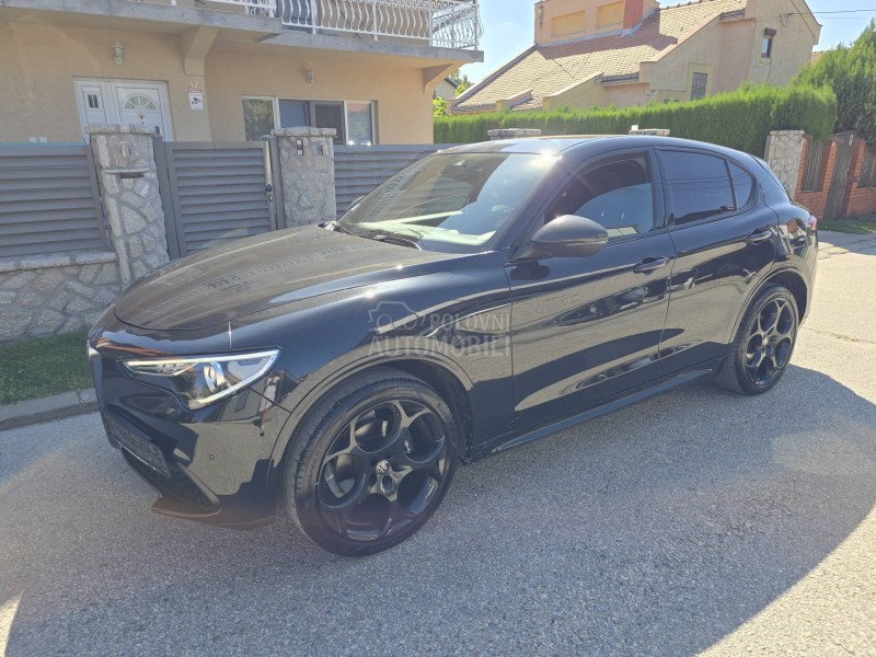 Alfa Romeo Stelvio Q4 ESTREMA