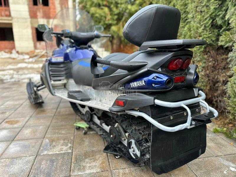 Yamaha Venture 1000RS