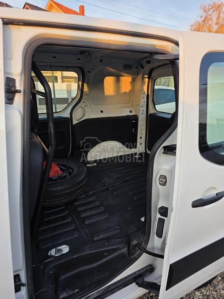 Citroen Berlingo 1.6 Plin 3 mest Klim a