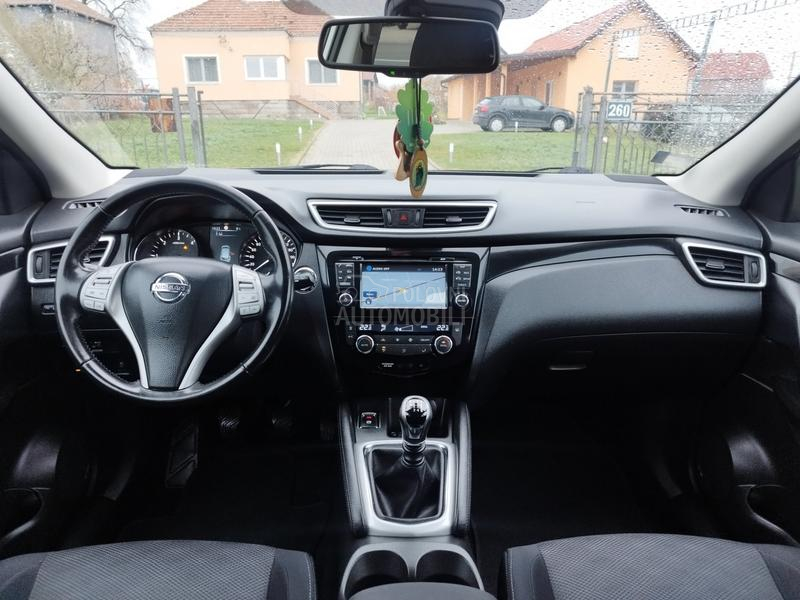 Nissan Qashqai 1.5 DCI